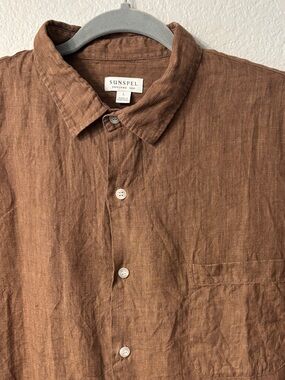 Sunspel Men's Chest-Pocket Linen Button-Down in Warm Brown